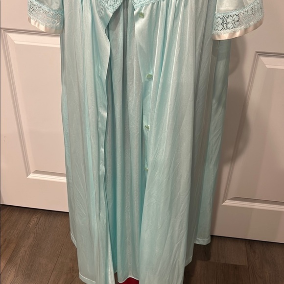 Gilead Vintage Sea Blue Green Lace Trim Nightgown and Robe Set Size Medium - Picture 4 of 13